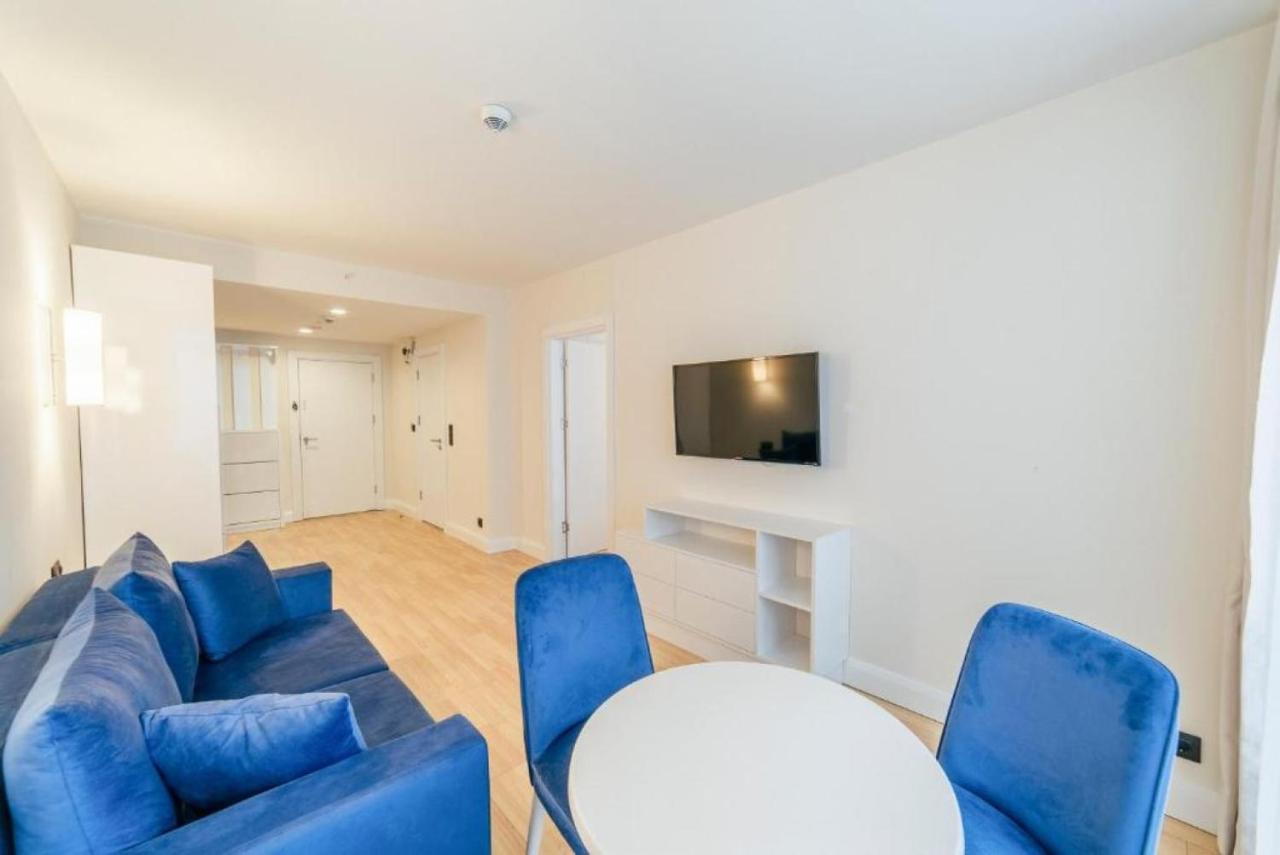 Luxury Sea View Apartments In Orbi City 바투미 외부 사진