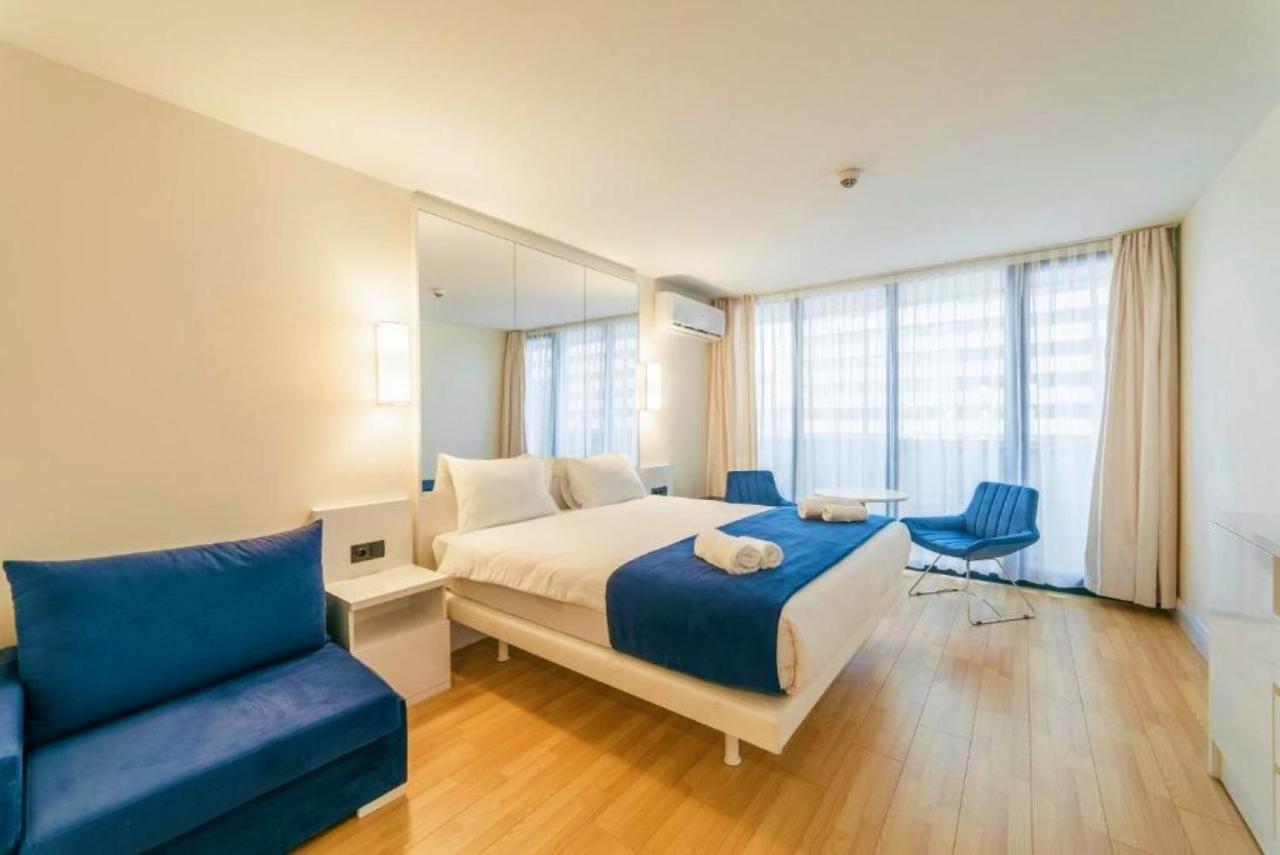 Luxury Sea View Apartments In Orbi City 바투미 외부 사진