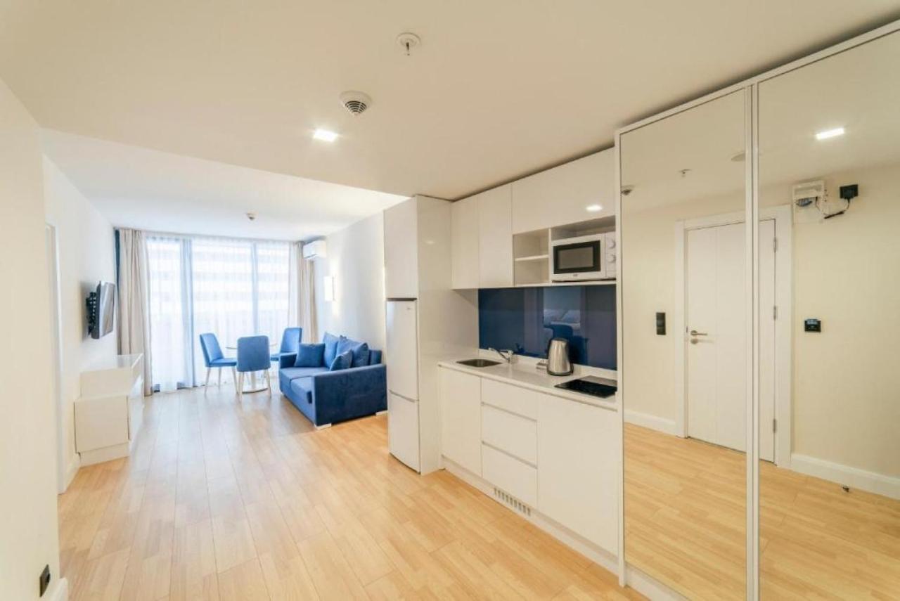 Luxury Sea View Apartments In Orbi City 바투미 외부 사진
