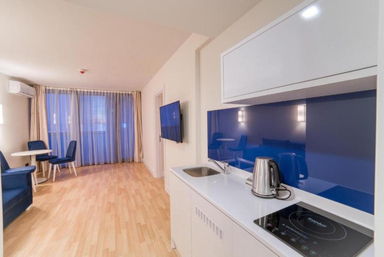 Luxury Sea View Apartments In Orbi City 바투미 외부 사진