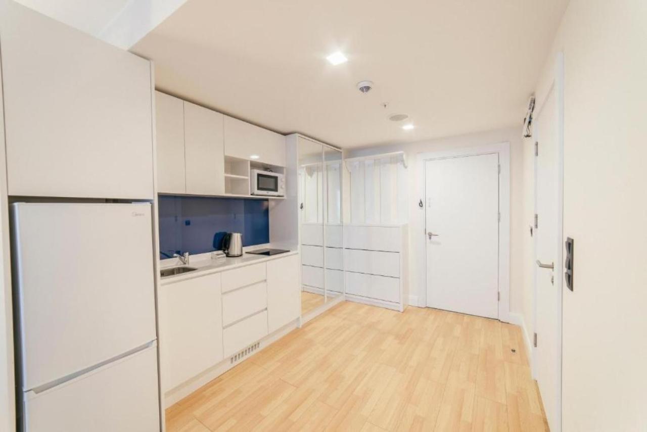 Luxury Sea View Apartments In Orbi City 바투미 외부 사진