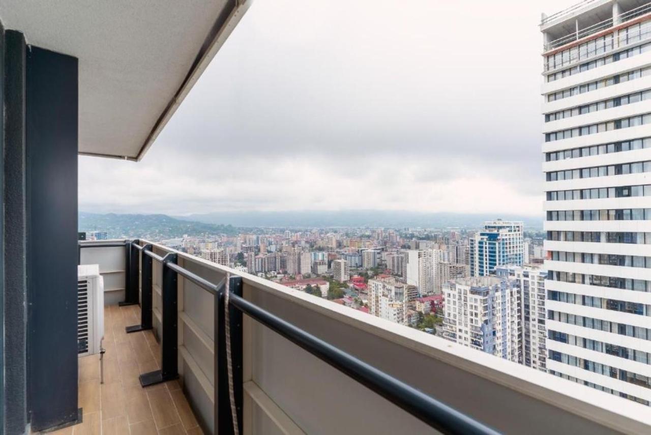 Luxury Sea View Apartments In Orbi City 바투미 외부 사진