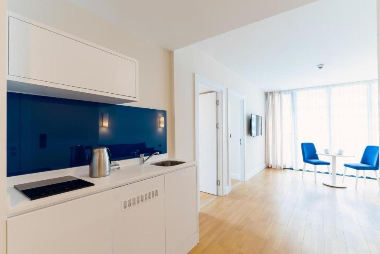 Luxury Sea View Apartments In Orbi City 바투미 외부 사진