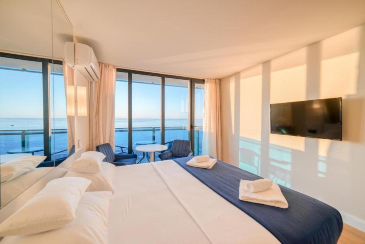 Luxury Sea View Apartments In Orbi City 바투미 외부 사진